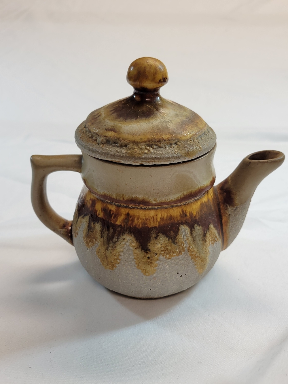 Vintage Laurentian Tundra 8-423 Teapot Made in Canada MCM Lava Drip Glaze